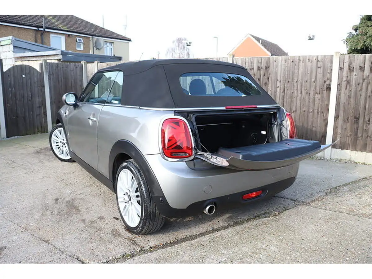 2018-mini-cooper-15-cooper-series-ii-ss-convertible-2d-auto-big-17