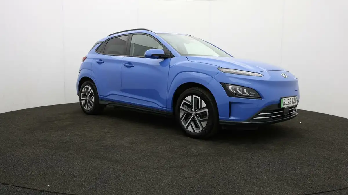 2022-hyundai-kona-e-premium-204ps-64kwh-7kw-obc-big-39
