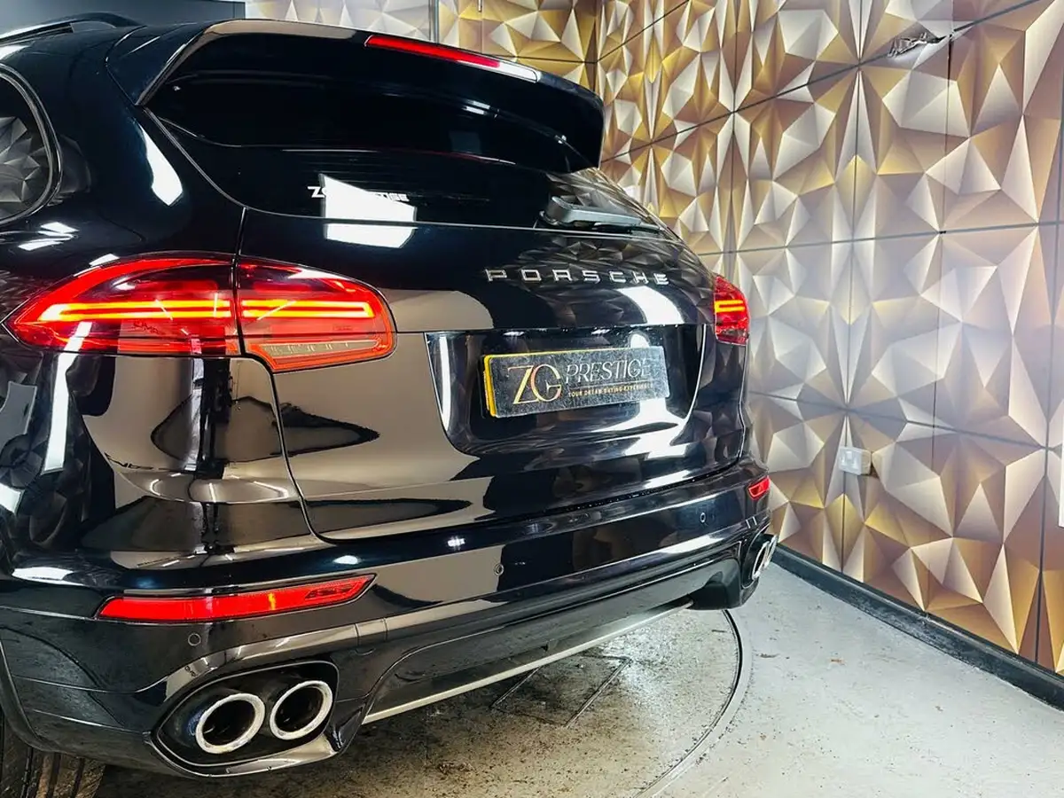 2015-porsche-cayenne-30td-big-30