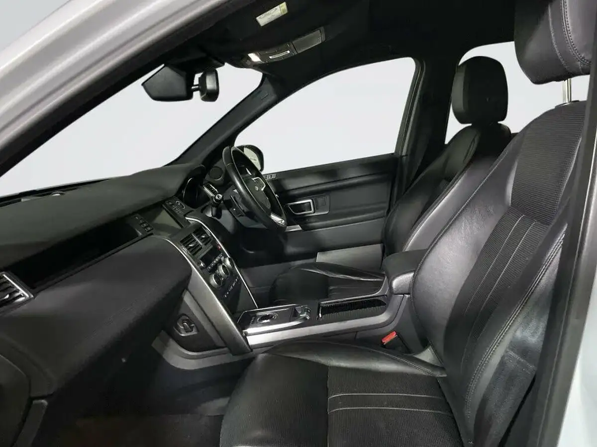 2019-land-rover-discovery-sport-20td4-landmark-big-13