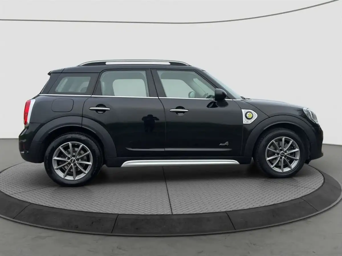2017-mini-countryman-15-cooper-s-e-phev-ss-big-13