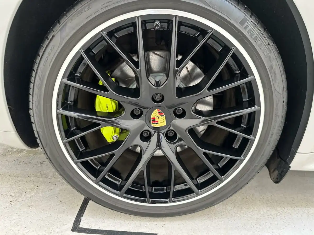 2017-porsche-panamera-29-v6-4-e-hybrid-sport-turismo-big-55