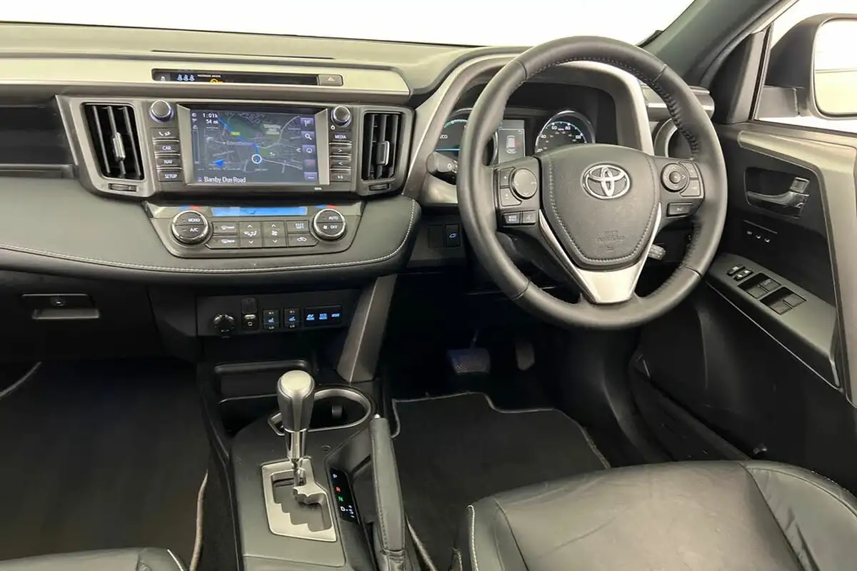2017-toyota-rav4-25-vvt-i-excel-awd-tss-navi-big-28