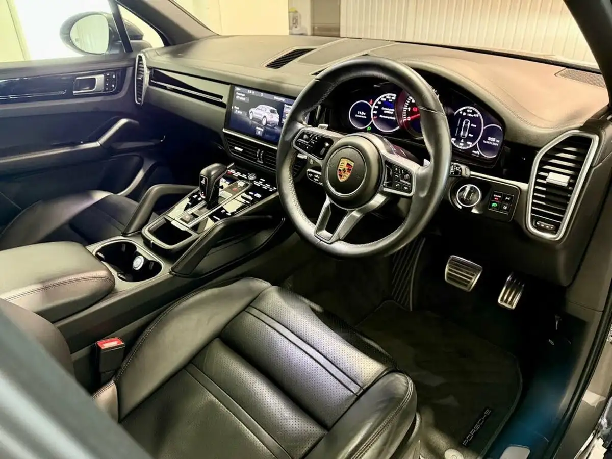 2019-porsche-cayenne-30-v6-s-big-10