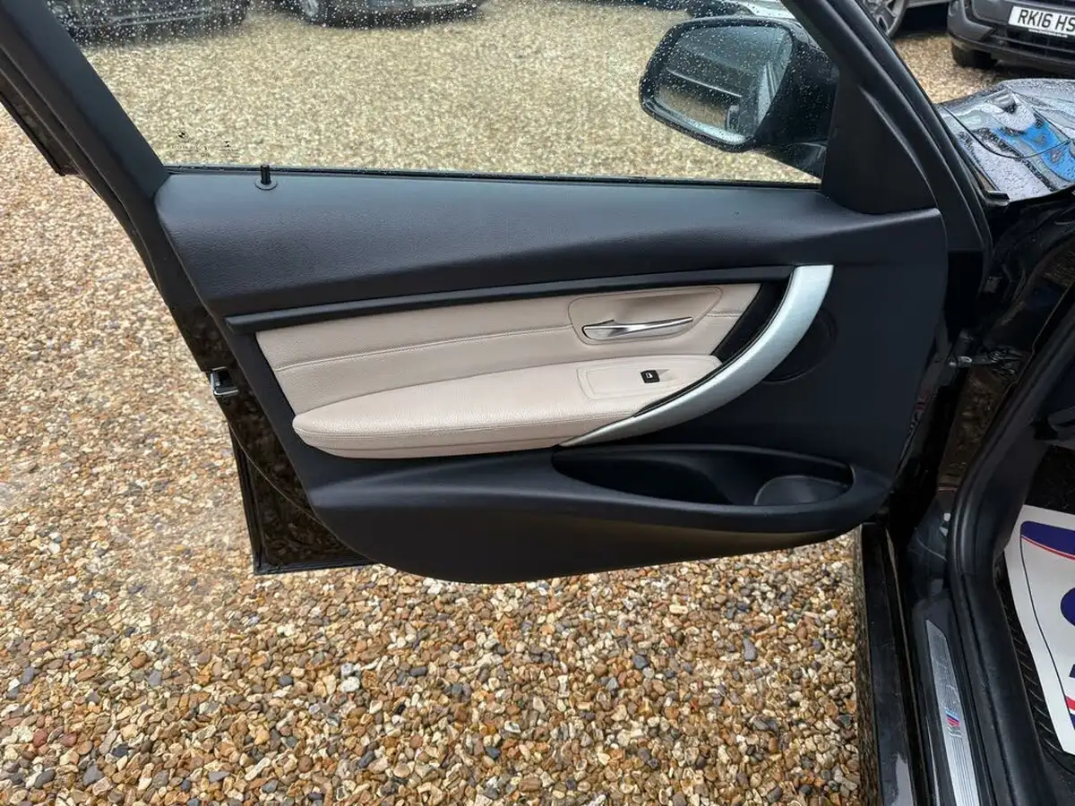 2014-bmw-3-series-30td-335d-xdrive-m-sport-touring-5d-big-34