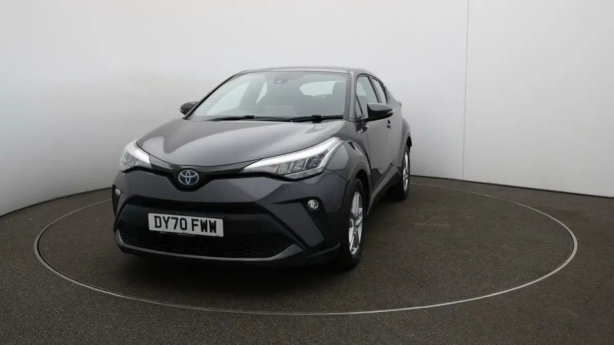 2020-toyota-c-hr-18-vvt-i-icon-parking-pack-big-38