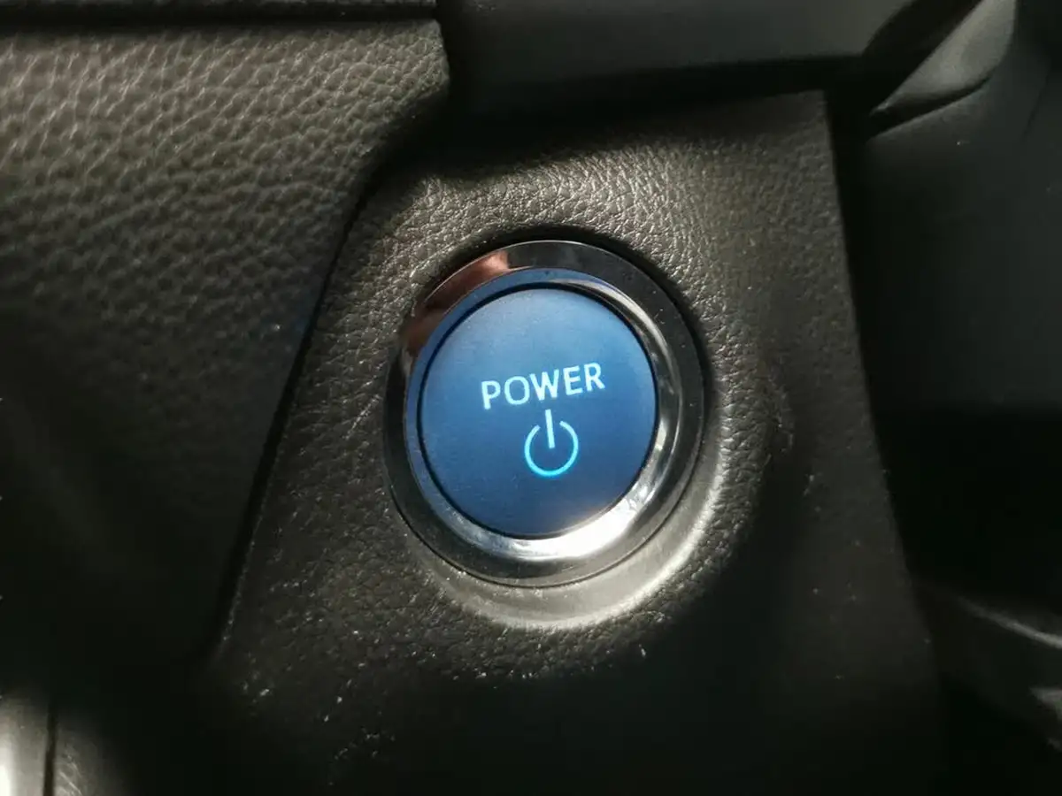 2021-toyota-rav4-25-vvt-i-icon-big-15