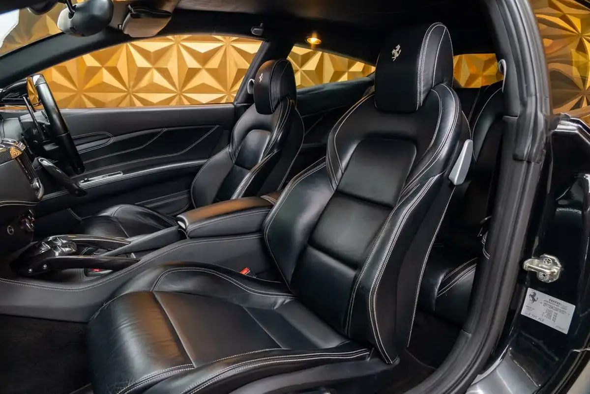 2012-ferrari-ff-63-big-9
