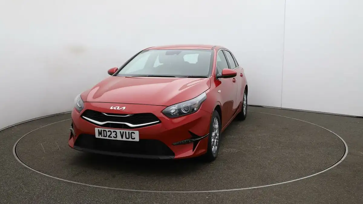 2023-kia-ceed-15-t-gdi-2-158bhp-non-adap-hatchback-big-35