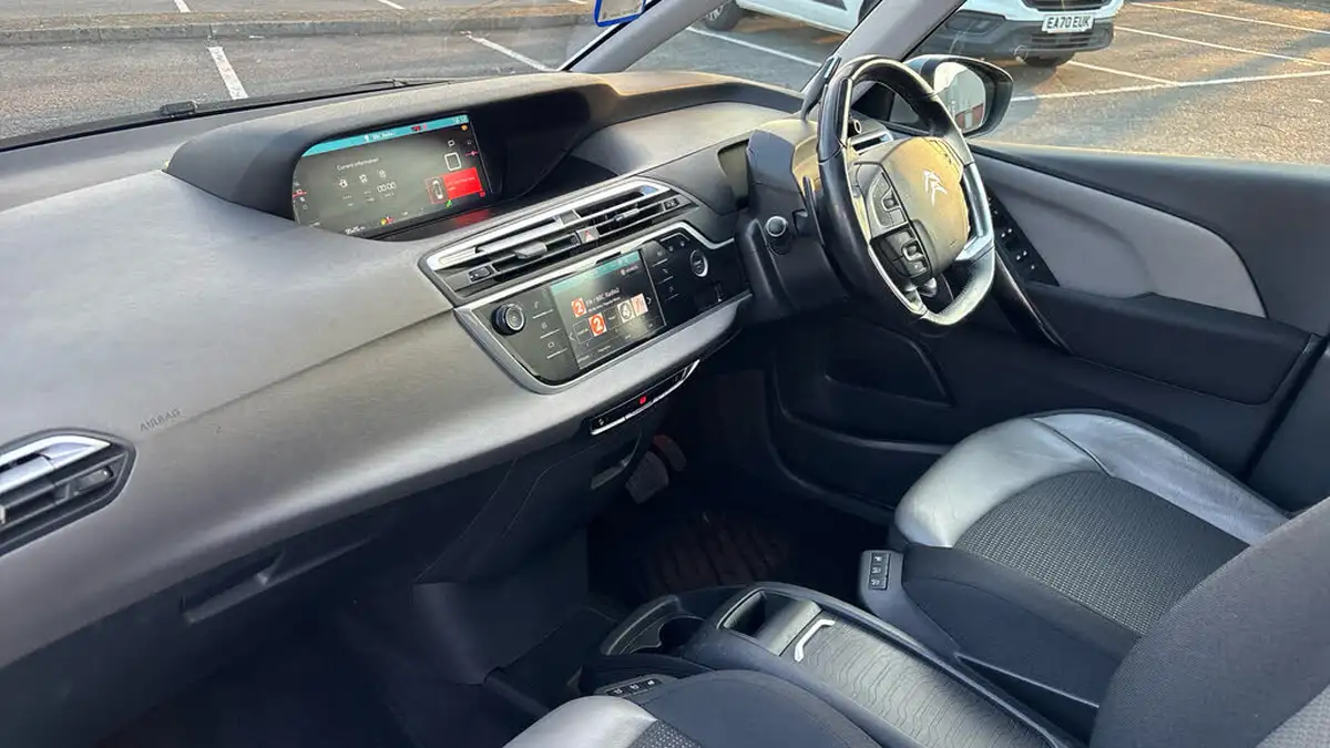 2019-citroen-grand-c4-spacetourer-12-puretech-flair-plus-eat8-big-11