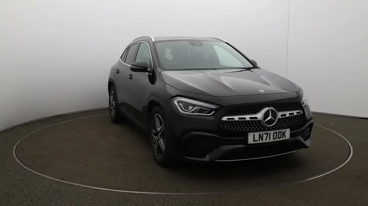 2021-mercedes-benz-gla-class-13-gla-180-amg-line-executive-1332cc-big-35