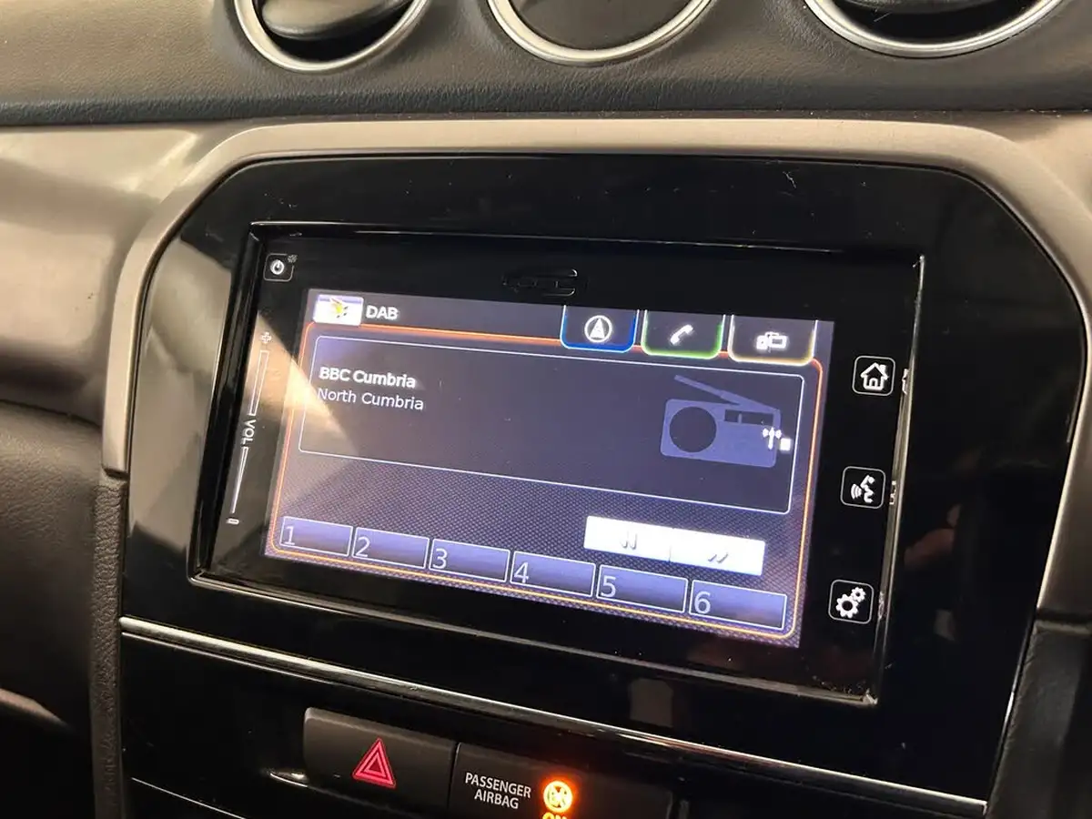 2018-suzuki-vitara-10-boosterjet-sz-t-allgrip-big-37