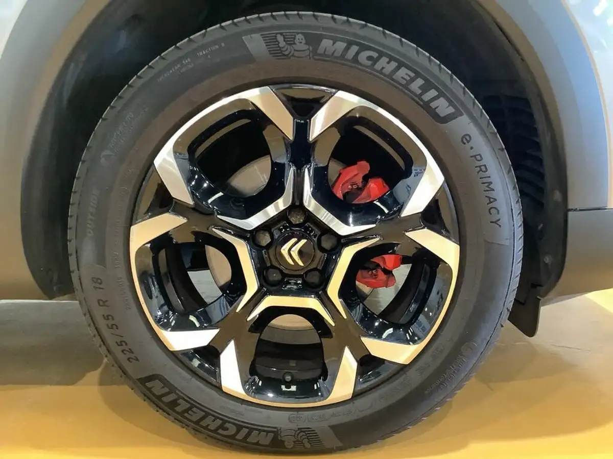 2023-citroen-c5-aircross-12-puretech-shine-130ps-ss-big-10