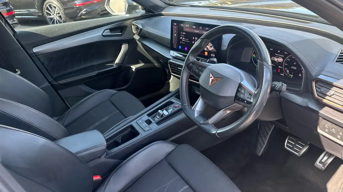 2021-cupra-formentor-14-e-hybrid-vz1-big-8