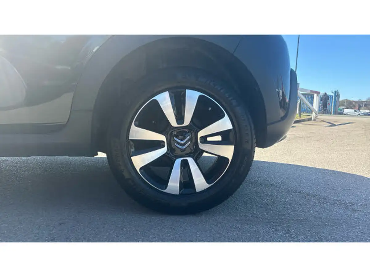 2022-citroen-c3-12-puretech-c-series-edition-83ps-ss-big-6