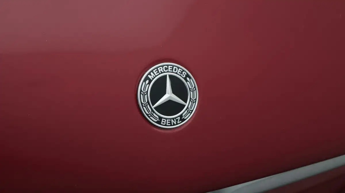 2022-mercedes-benz-cla-13-cla-180-amg-line-premium-plus-coupe-4d-big-24
