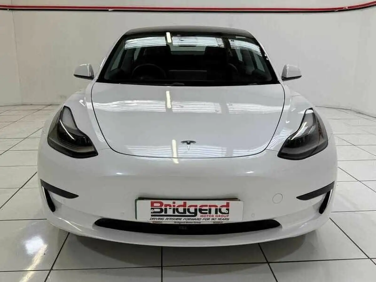 2020-tesla-model-3-e-standard-plus-big-1