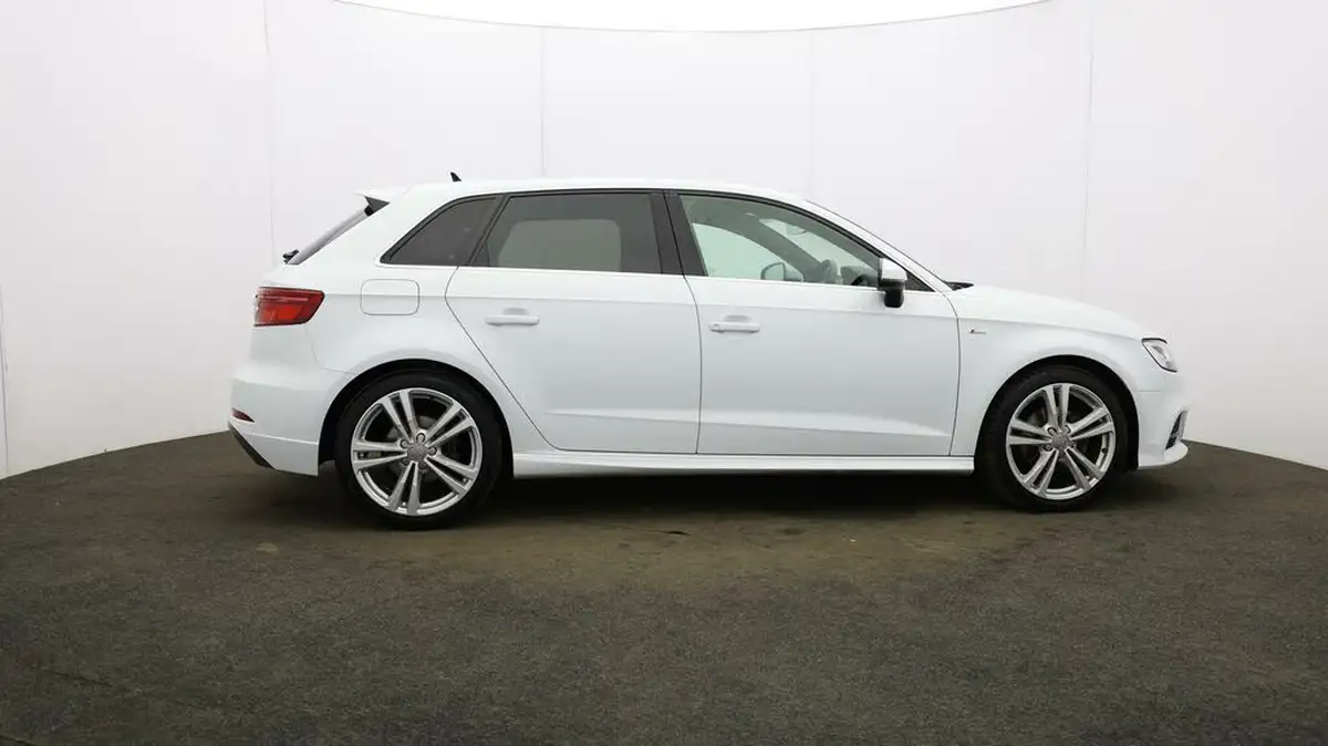 2019-audi-a3-15-35-tfsi-s-line-sportback-5d-tronic-big-47