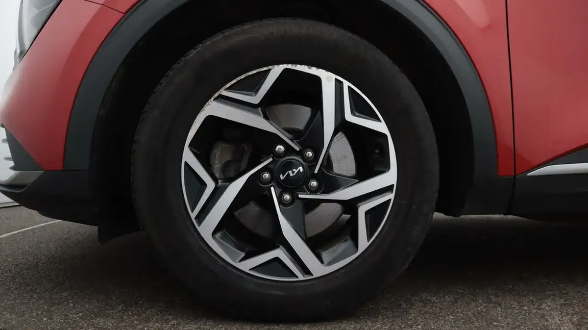 2023-kia-sportage-16-t-gdi-2-148bhp-big-18