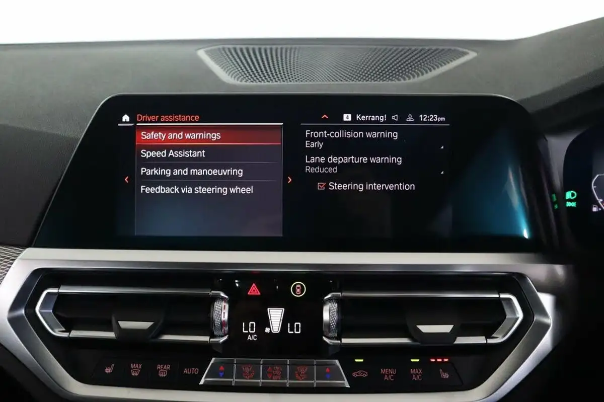 2021-bmw-3-series-20-320i-m-sport-saloon-4d-big-42