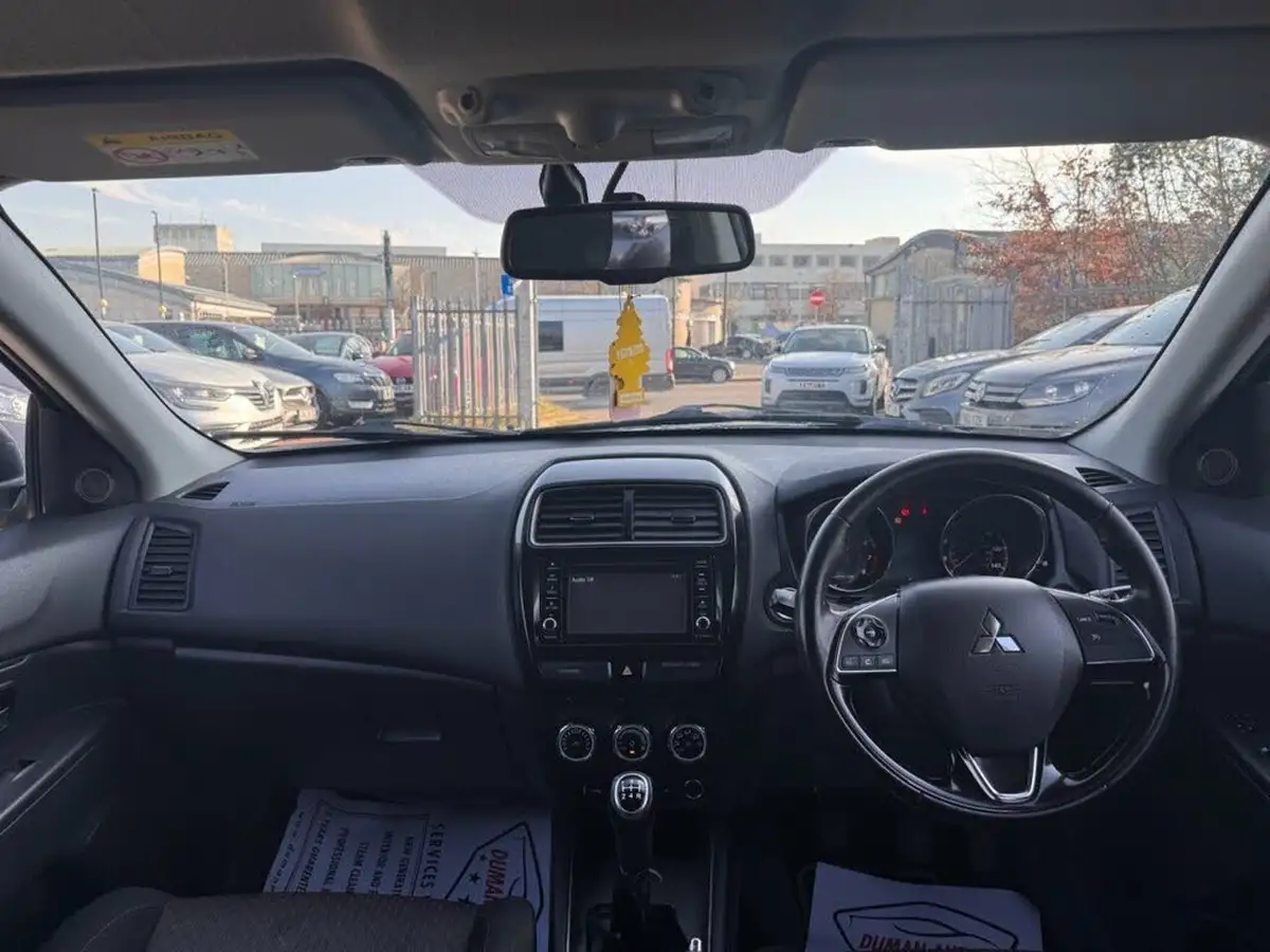 2018-mitsubishi-asx-16-3-big-15