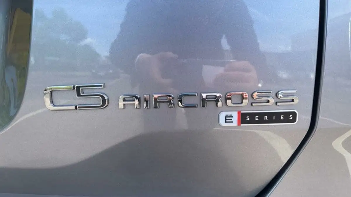 2024-citroen-c5-aircross-16-puretech-e-series-big-38