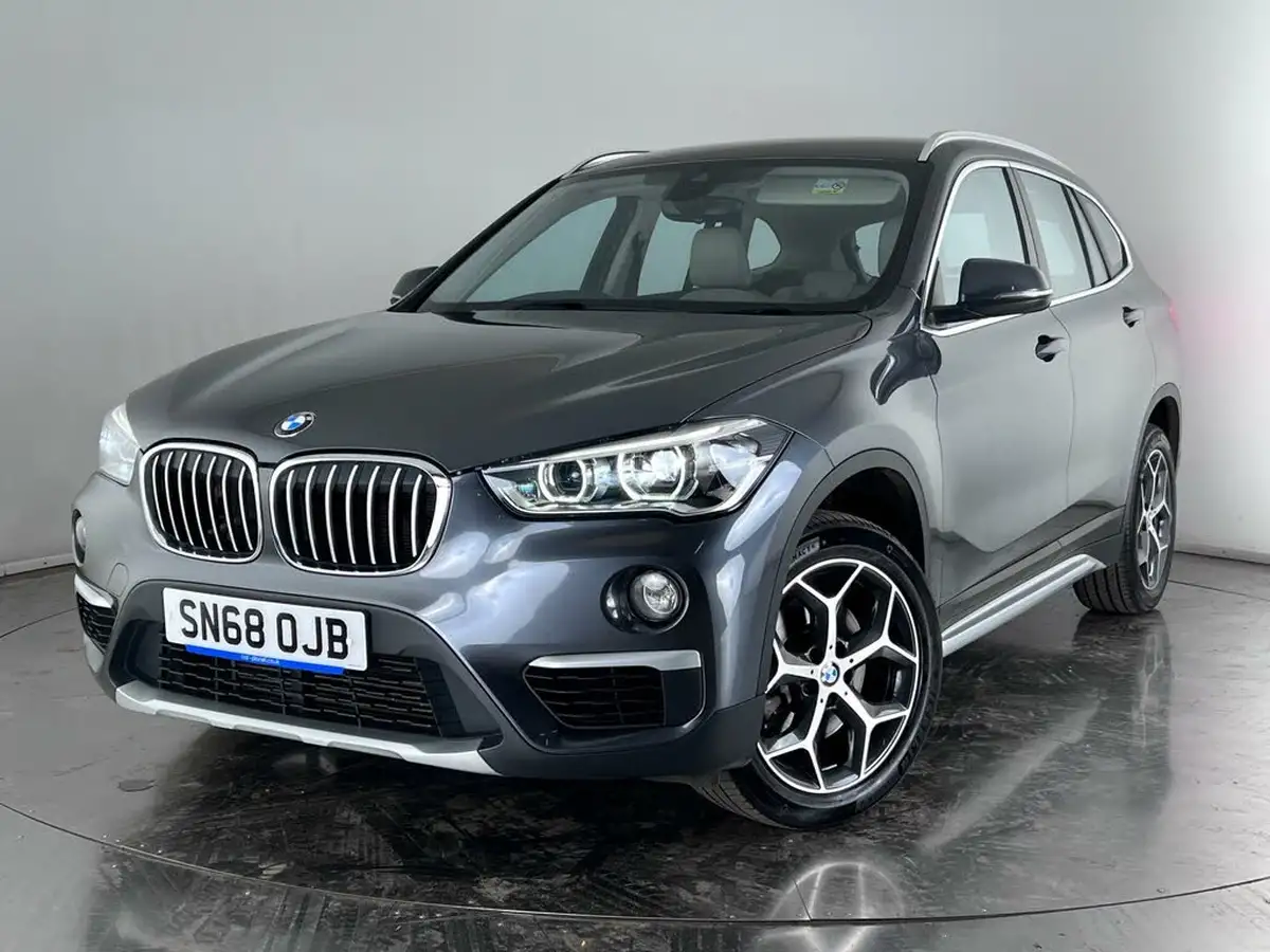 2018-bmw-x1-20-sdrive-20i-xline-ss-big-35