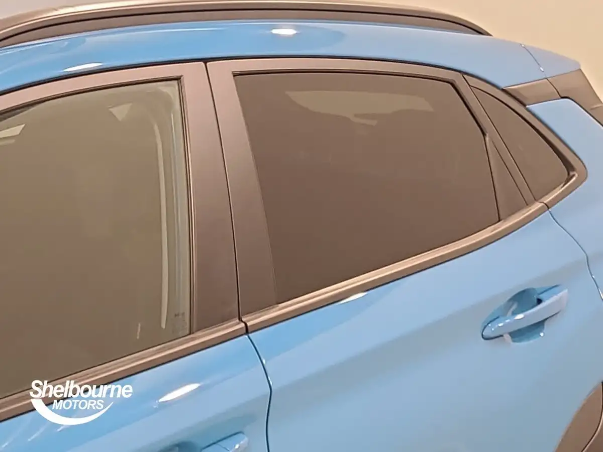 2022-hyundai-kona-16-gdi-premium-big-24