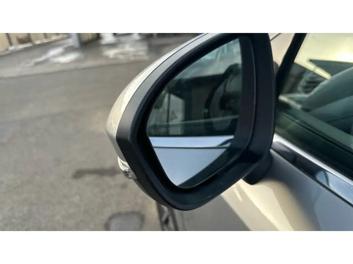 2022-nissan-qashqai-13-dig-t-tekna-140ps-mild-hybrid-big-22