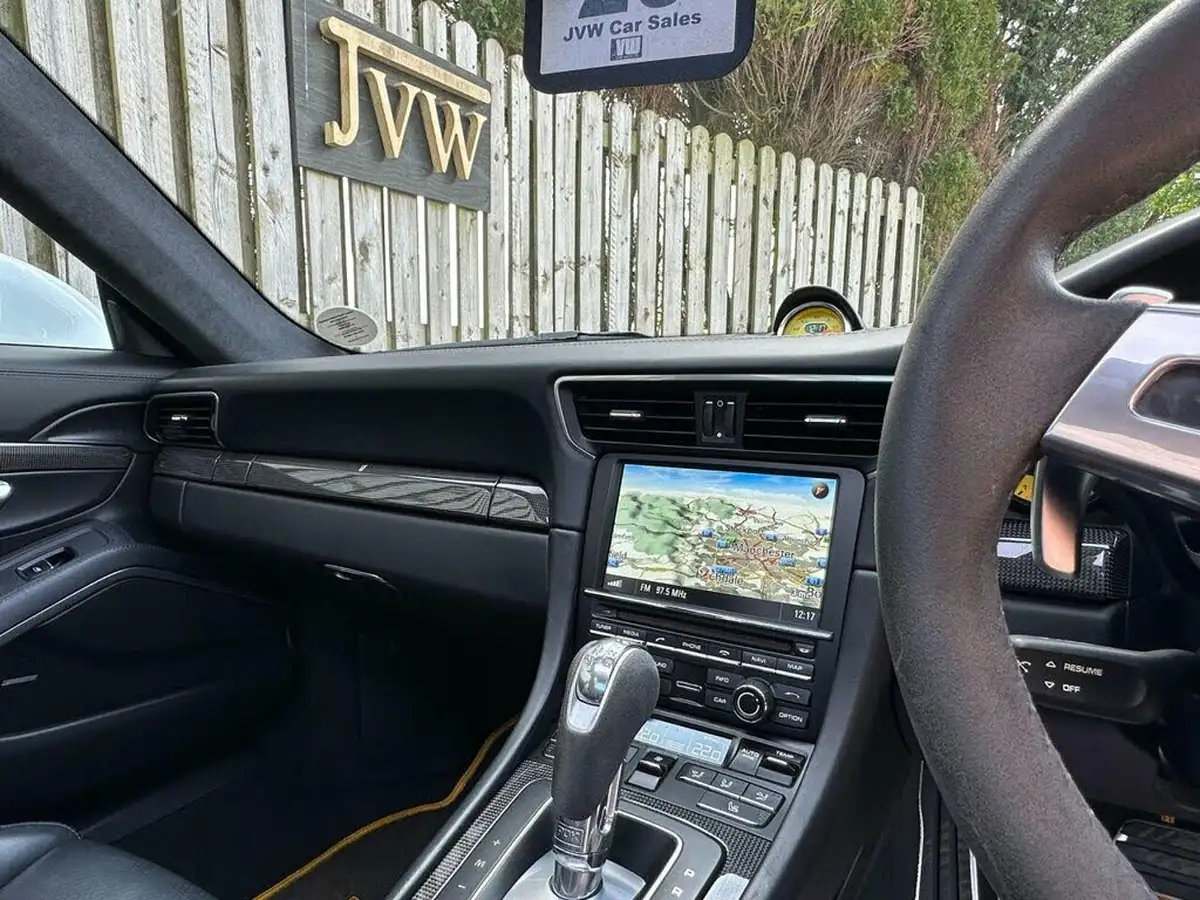 2014-porsche-911-38-turbo-s-coupe-big-7