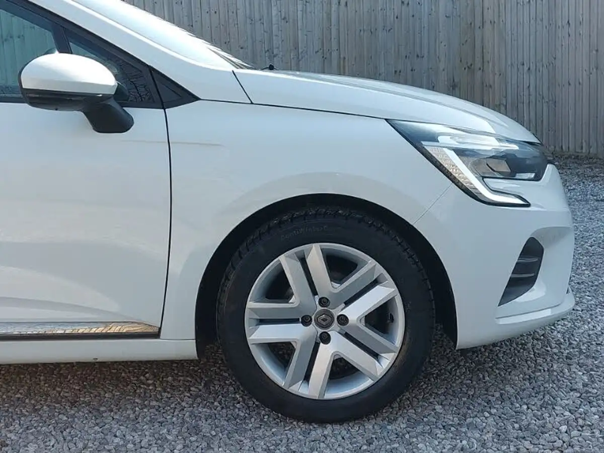2021-renault-clio-10-sce-play-75bhp-big-11