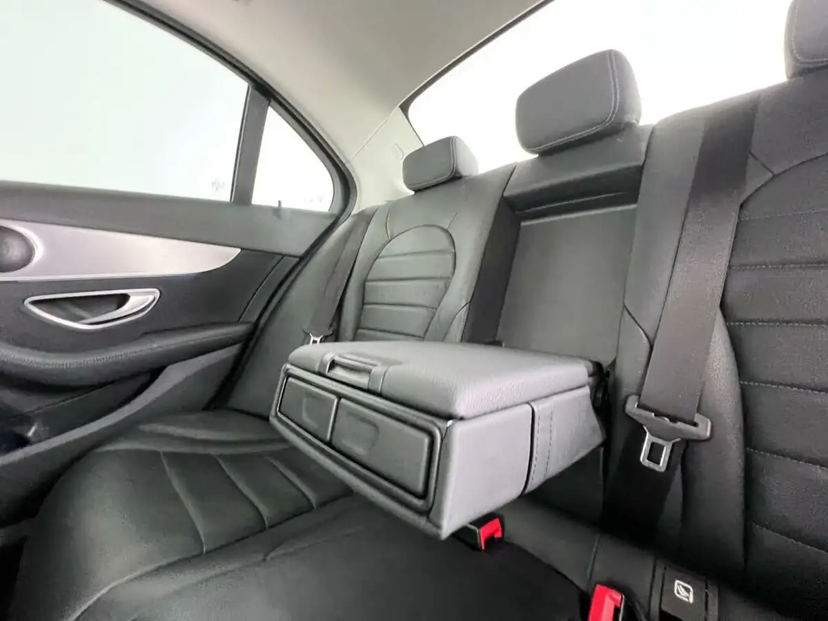 2020-mercedes-benz-c-class-15-c200-sport-premiumss-saloon-4d-big-13