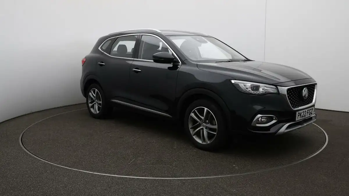 2022-mg-hs-15t-gdi-excite-162ps-big-36