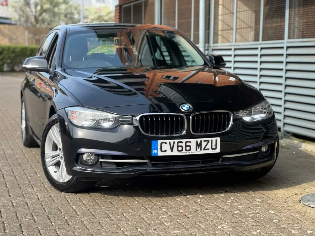 2016-bmw-3-series-15-318i-sport-saloon-4d-big-56