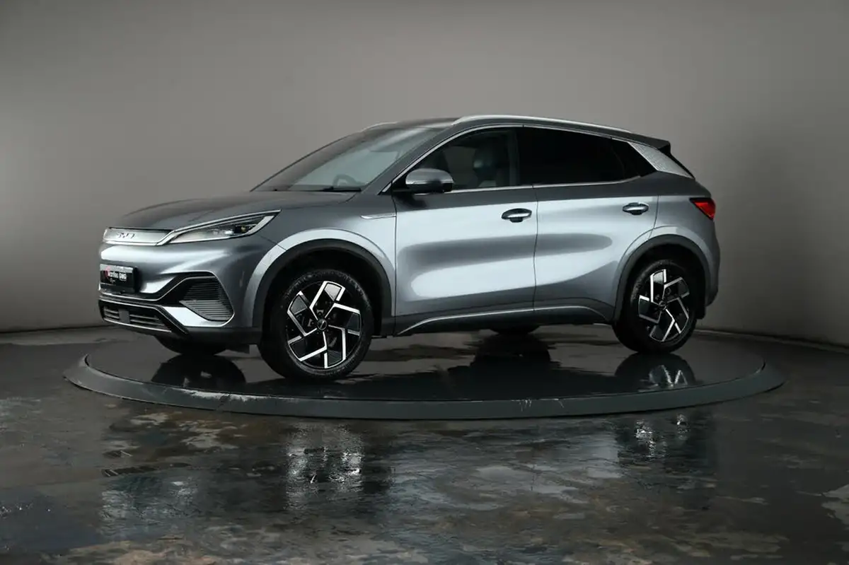 2023-byd-atto-3-e-active-big-10