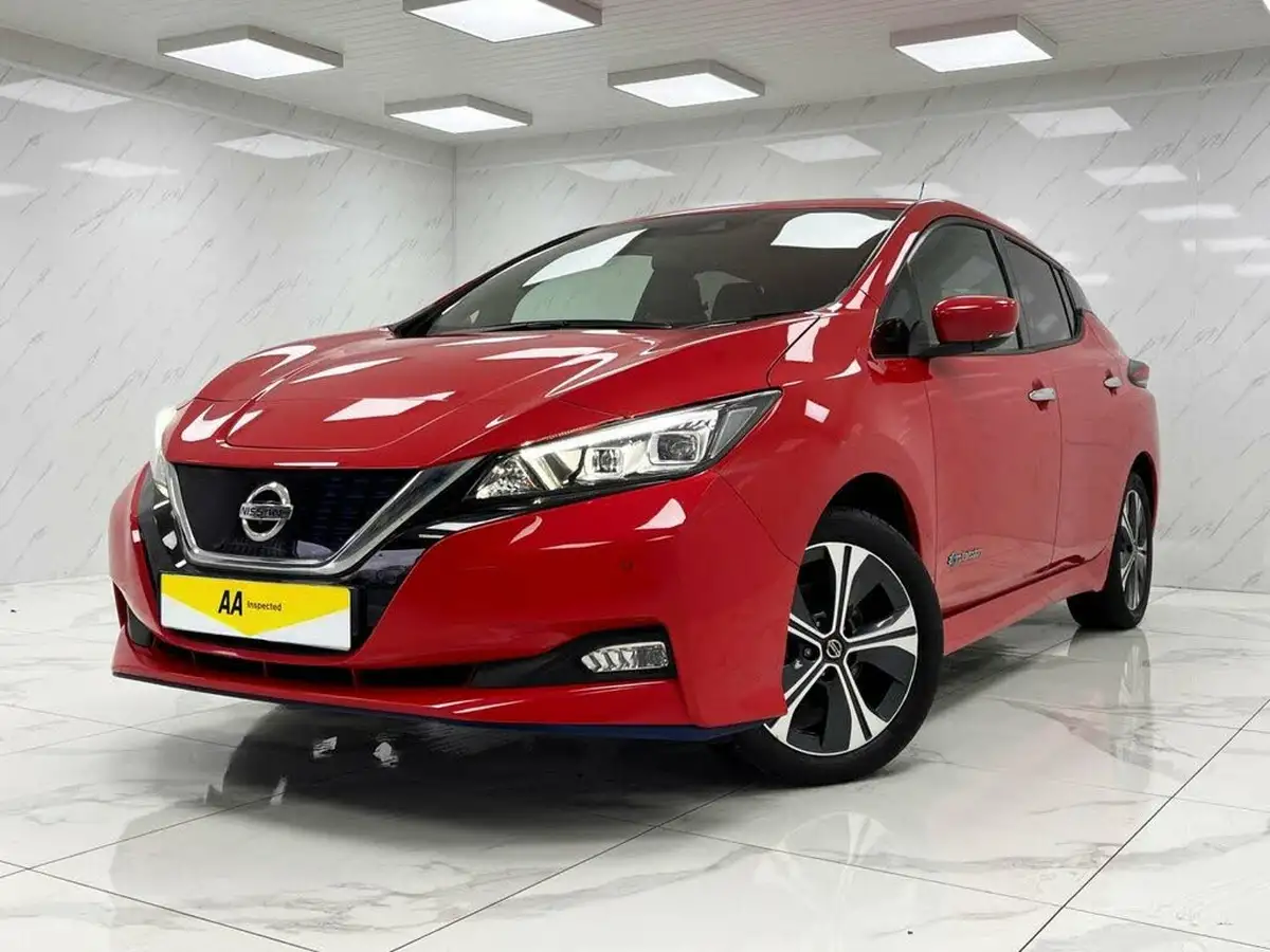 2020-nissan-leaf-e-e-tekna-big-3