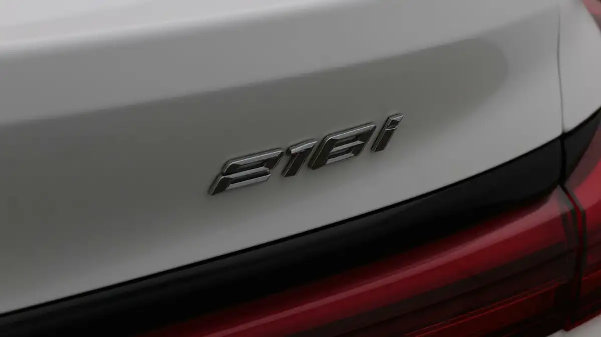 2022-bmw-2-series-15-218i-sport-lcp-coupe-4d-dct-big-23