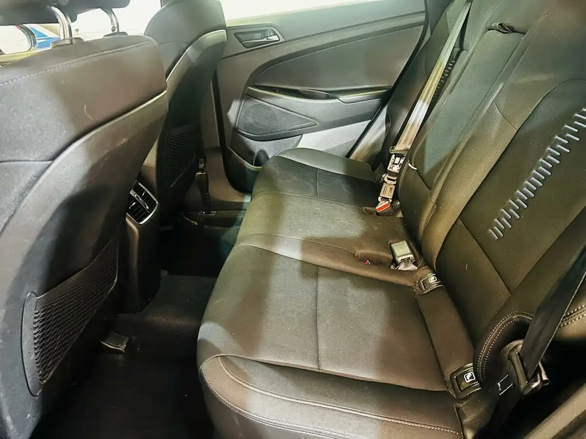 2018-hyundai-tucson-16-t-gdi-go-se-big-30