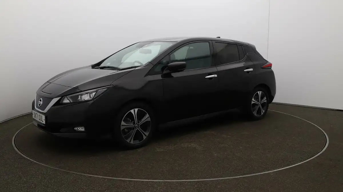 2021-nissan-leaf-e-tekna-big-60