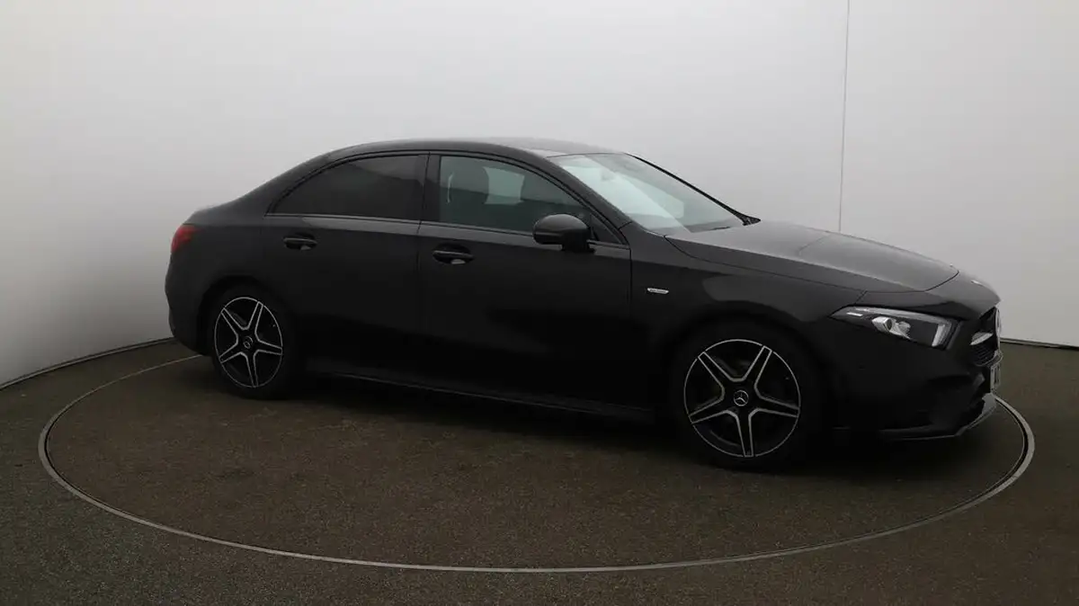 2022-mercedes-benz-a-class-13-a200-amg-line-executive-edition-saloon-4d-7g-dct-big-39