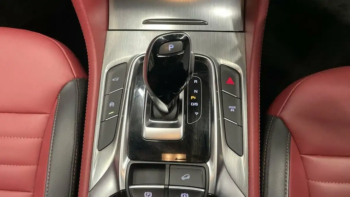 2024-mg-hs-15t-gdi-trophy-162ps-1490cc-dct-big-18