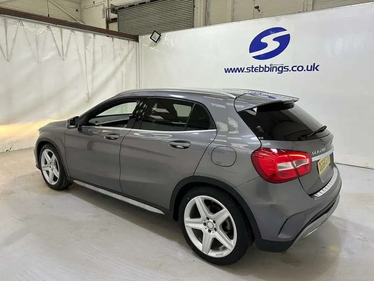2014-mercedes-benz-gla-class-21cdi-amg-line-136bhp-gla-200-cdi-big-4