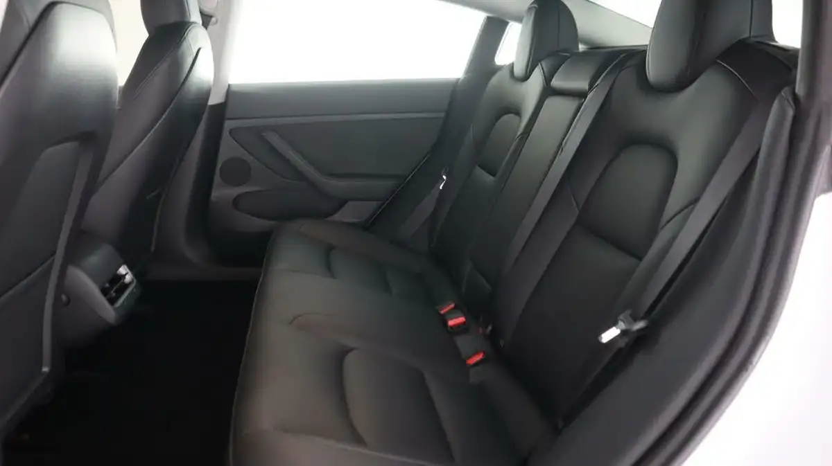 2021-tesla-model-3-e-standard-plus-big-16