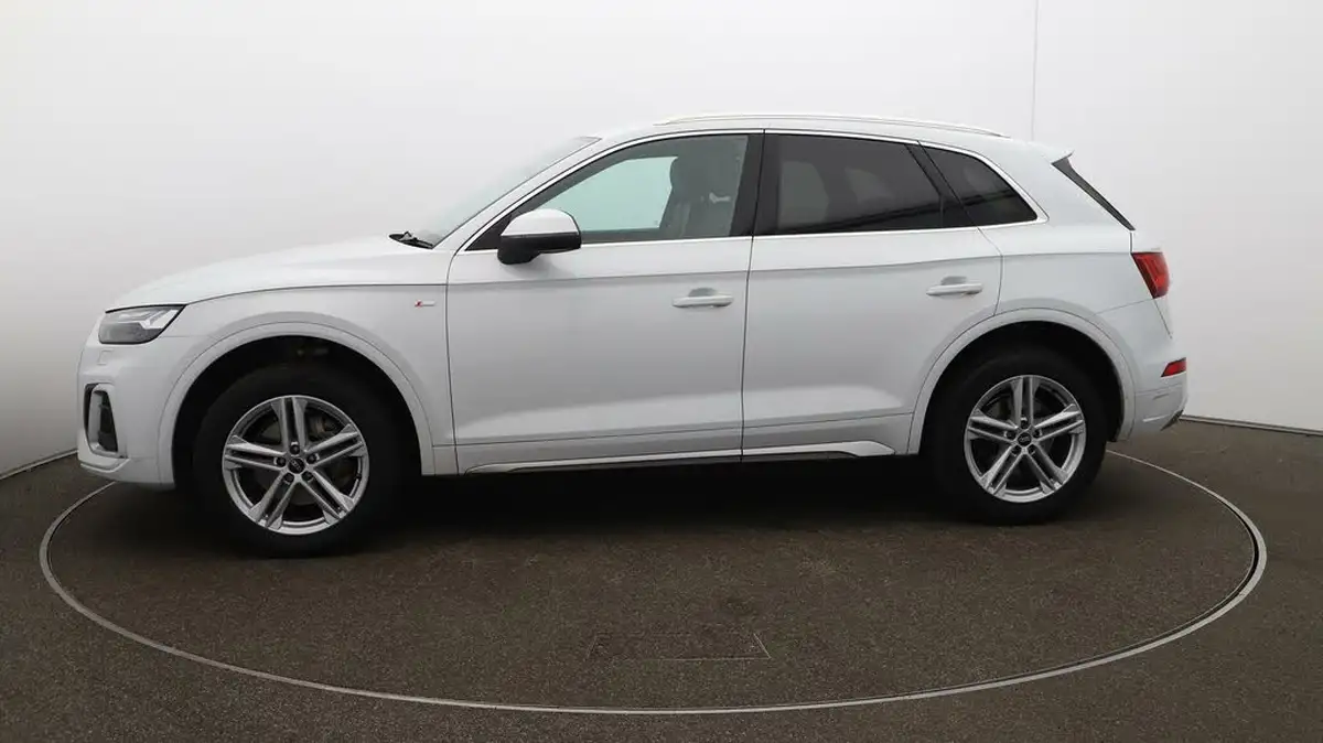 2022-audi-q5-20-45-tfsi-s-line-sportback-big-4