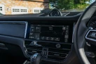 2023-porsche-macan-20-small-49
