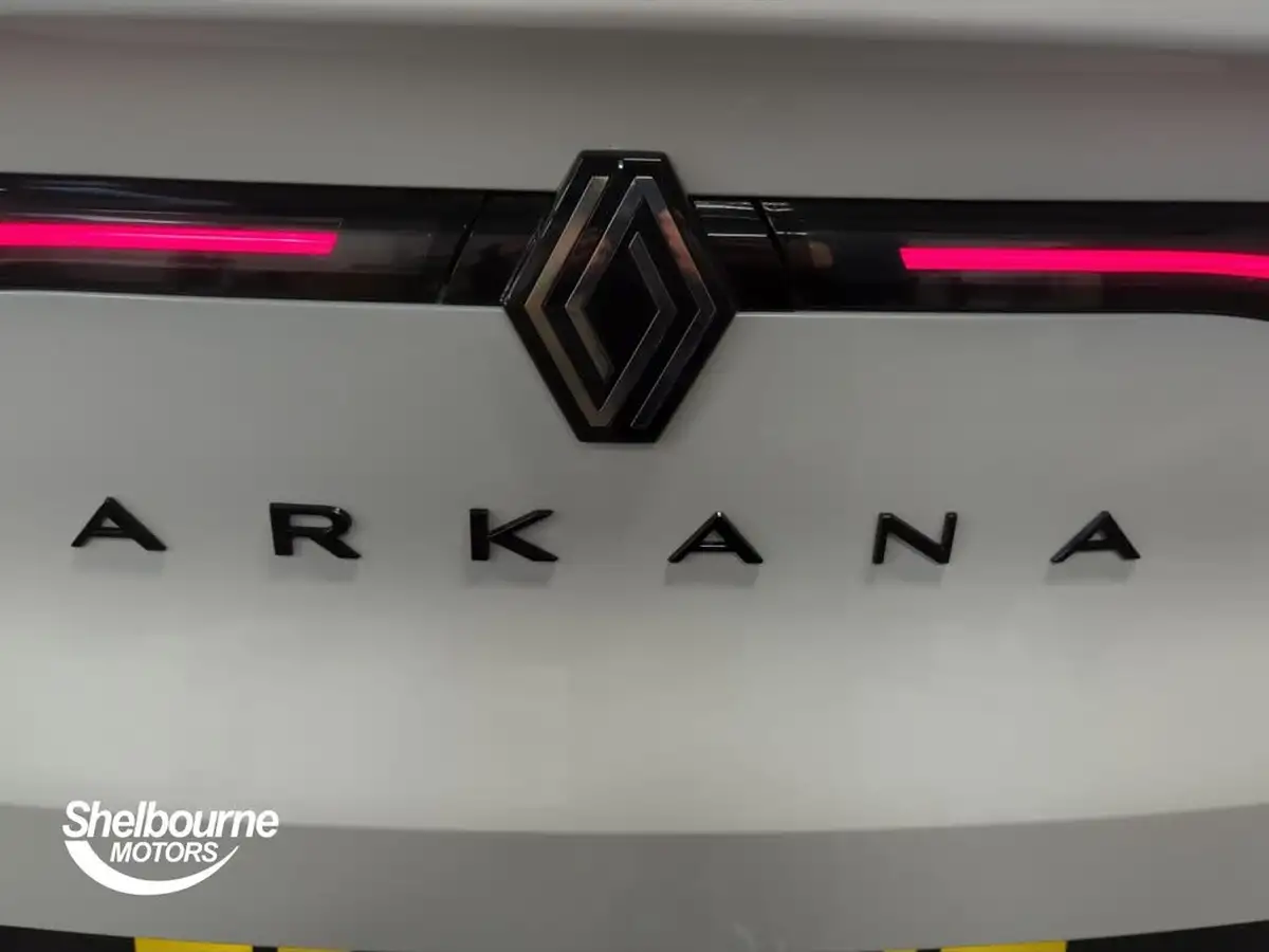2024-renault-arkana-16-esprit-alpine-big-19