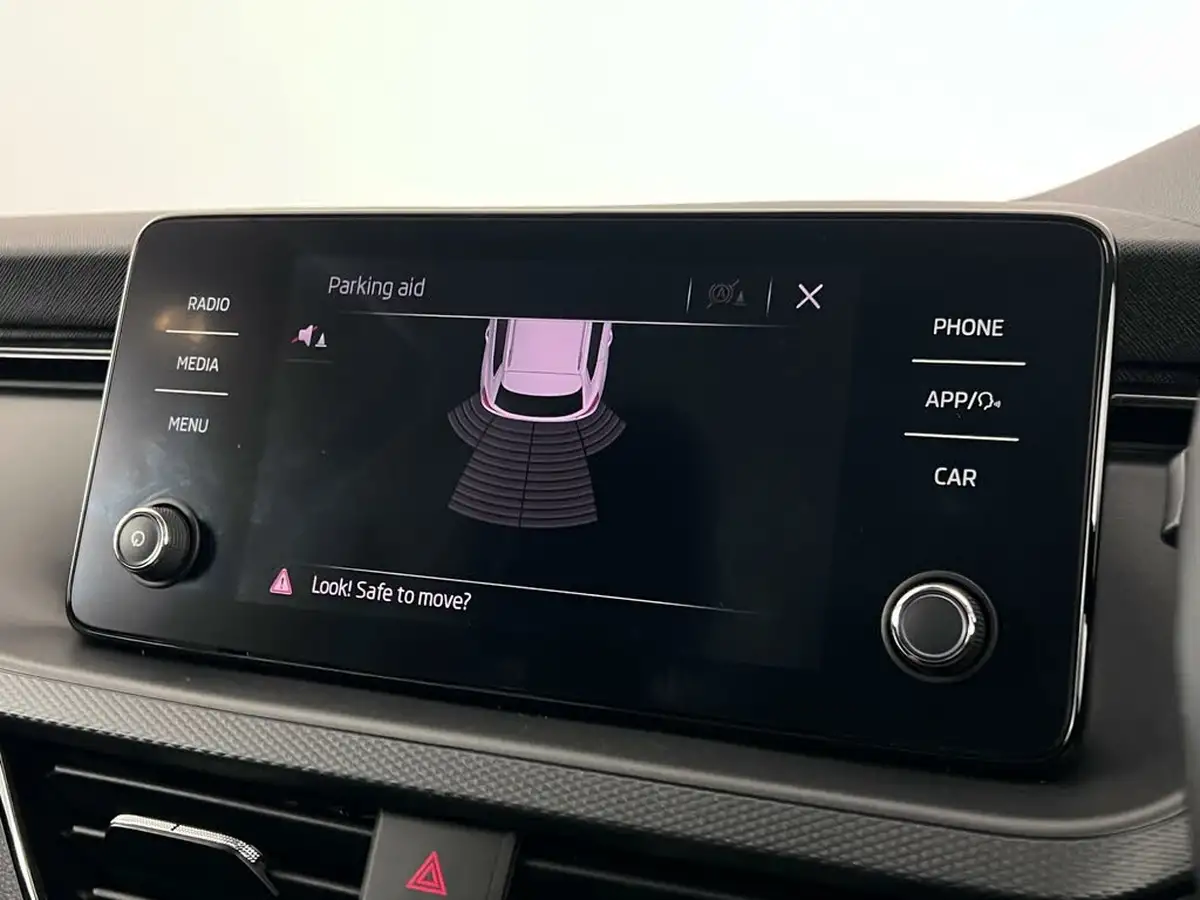 2019-skoda-kamiq-10-tsi-se-115ps-big-27