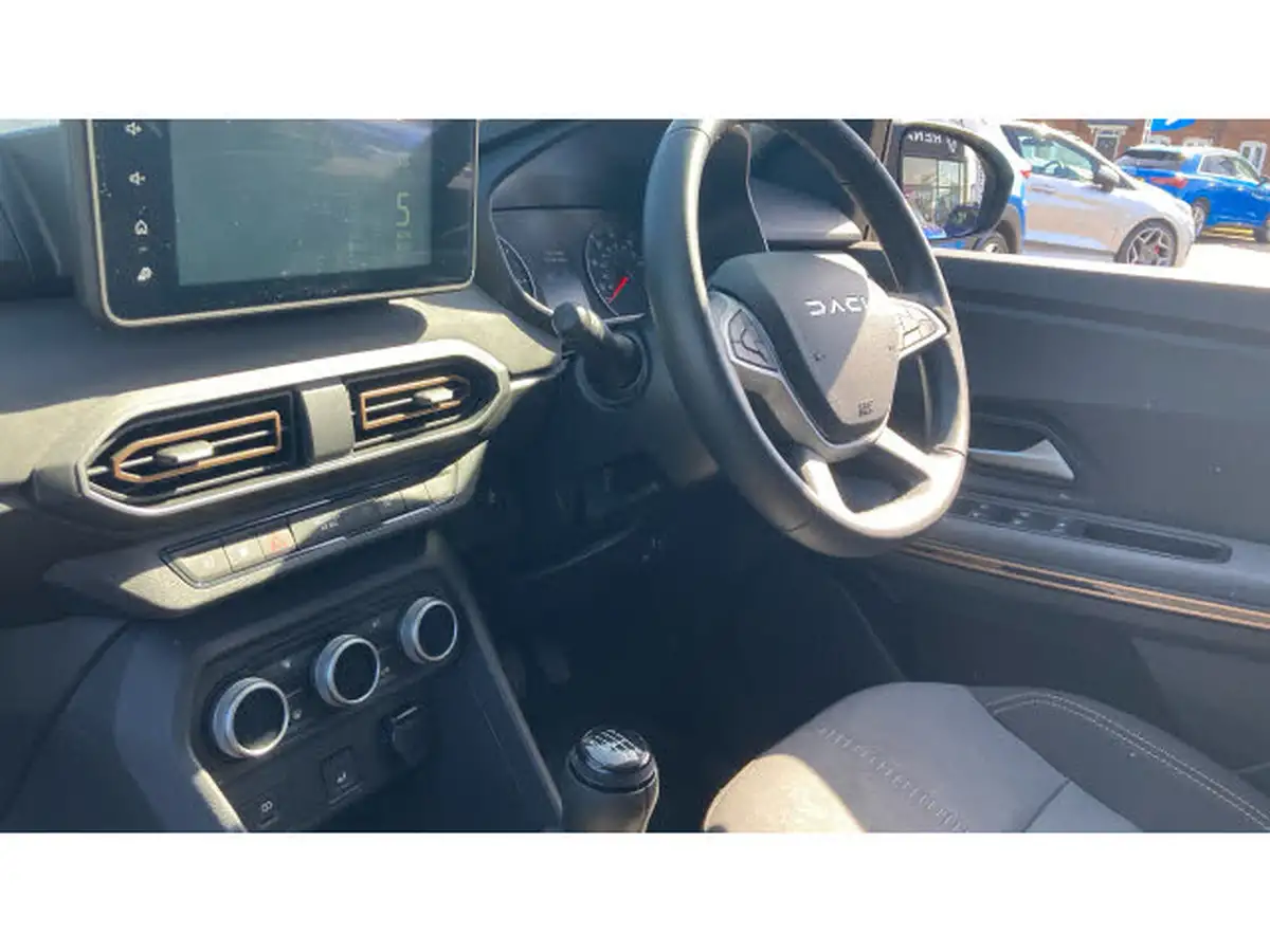 2023-dacia-sandero-stepway-10-tce-essential-90bhp-big-8