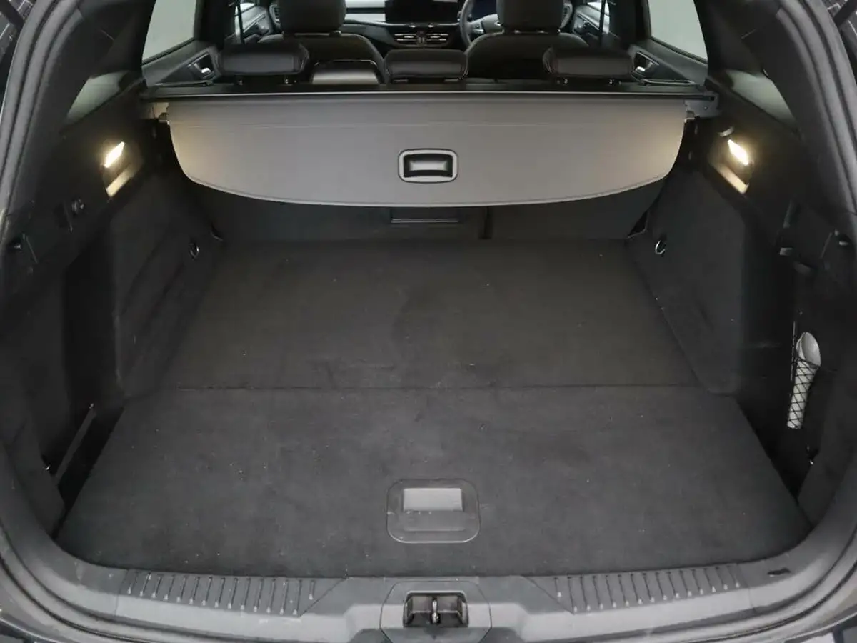 2022-ford-focus-15-st-line-vignale-estate-auto-big-6