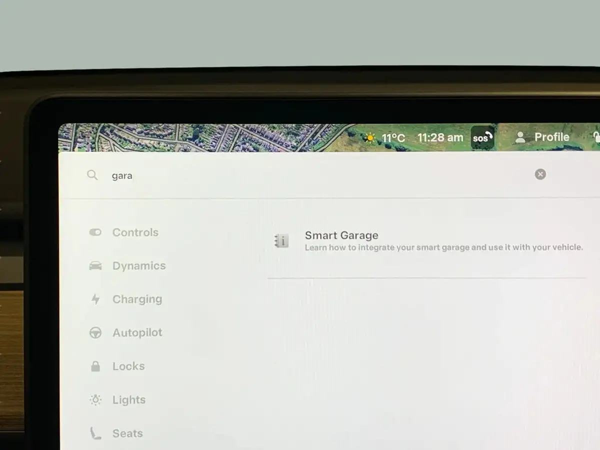 2022-tesla-model-y-e-long-range-big-16